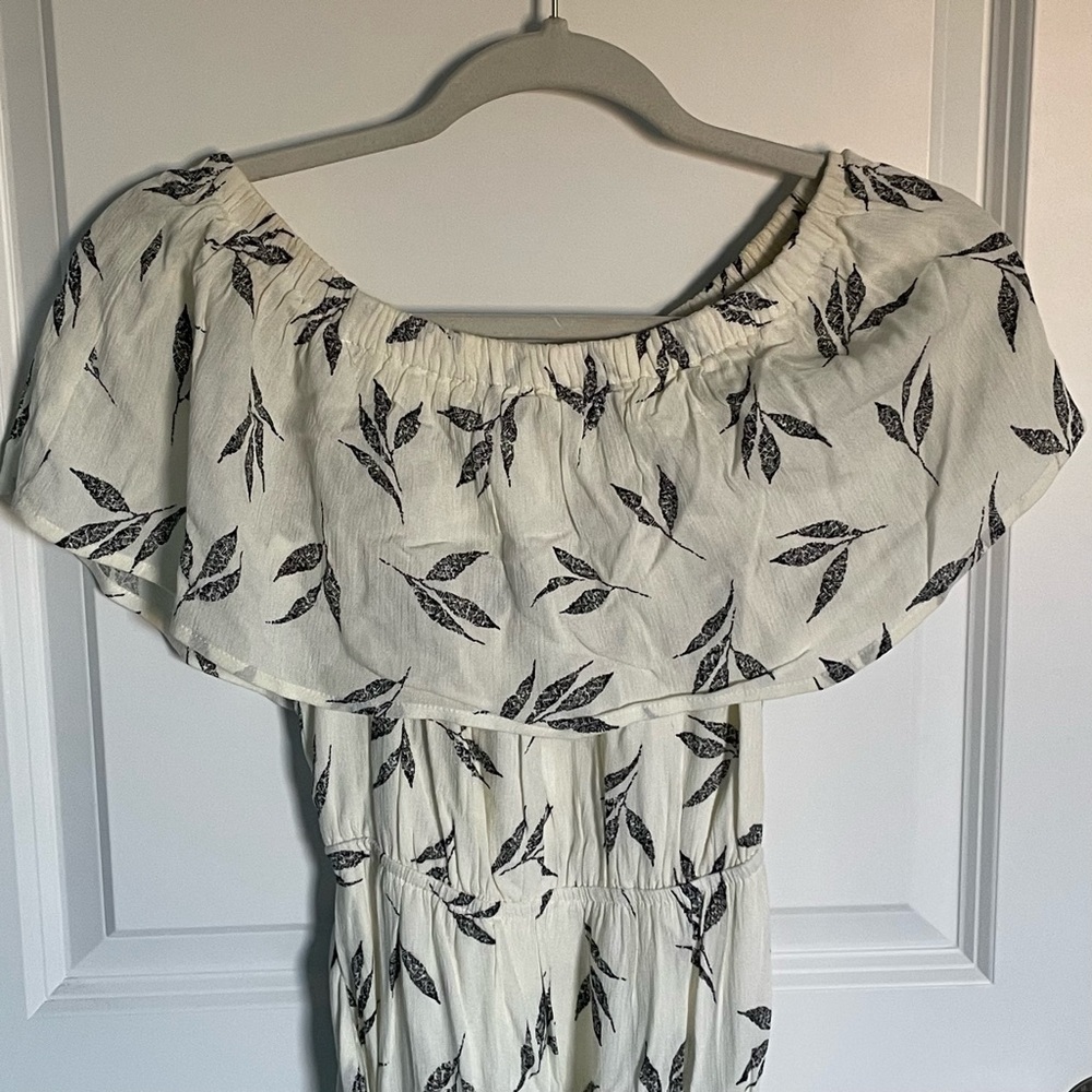 Baltic Born Leaf Print Off Shoulder Maxi Dress 18964 - Picture 3 of 14